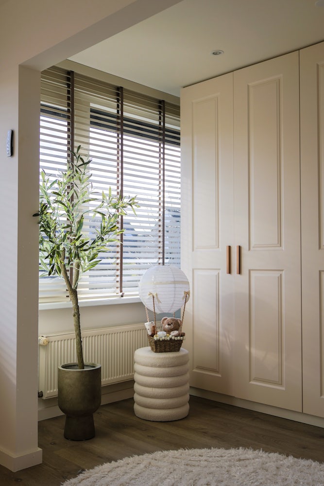 Interior trend 1: Cloud Dancer Washtower